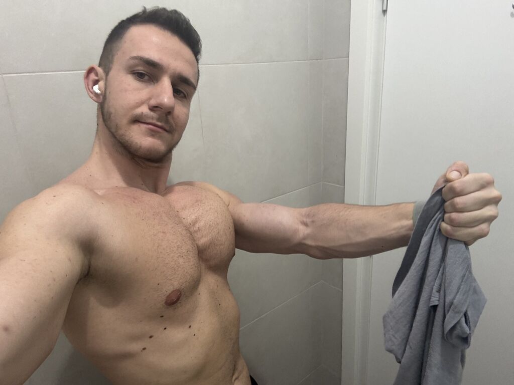 IronEricc's